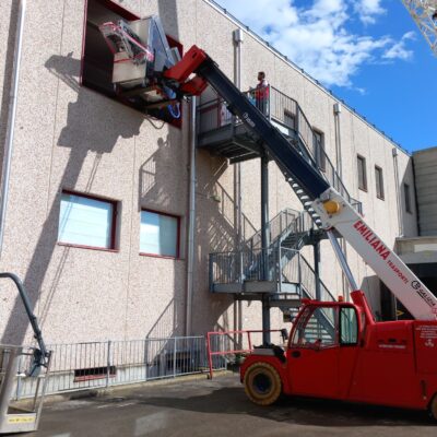 noleggio-gru-elettrica-a-portale-1